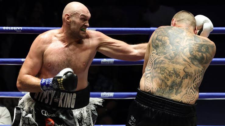 Fury defeats Wach, closes in on Anthony Joshua fight